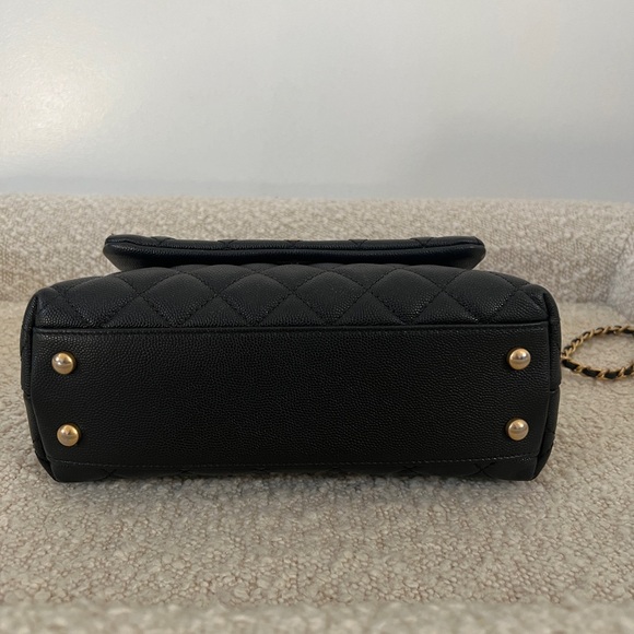 🚫SOLD🚫 Chanel Caviar Quilted Mini Coco Handle Flap Black - Picture 14 of 15